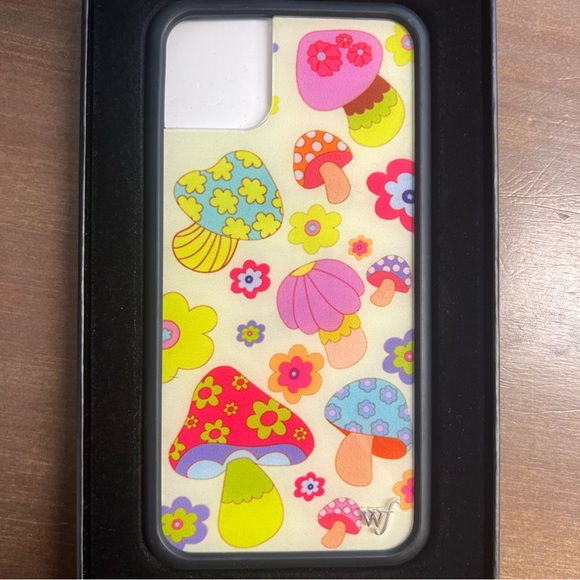 Wildflower Groovy Shroom iPhone Case Size 6.5” Limited Edition, Durable, Fitted - Picture 5 of 16